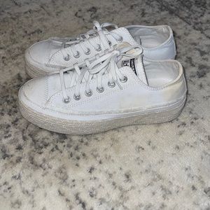 Converse Low Top Platform Tennis Shoes